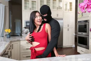 Trả bài hai cô bồ dễ thương