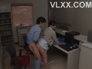 Thư viện hình chữ T, vợ hư hỏng và tôi ngoại tình ở nhà trong giờ nghỉ trưa
